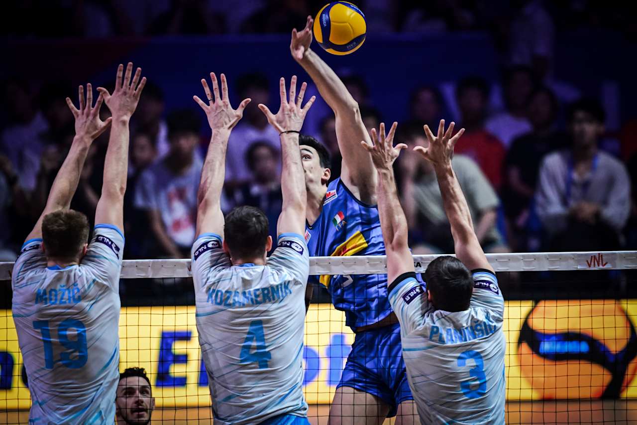 星空体育官网-赛地聚焦：意大利杯关键时刻热度飙升，多伦多猛龙调整名单，赛场秩序良好，球队文化再被提及的简单介绍